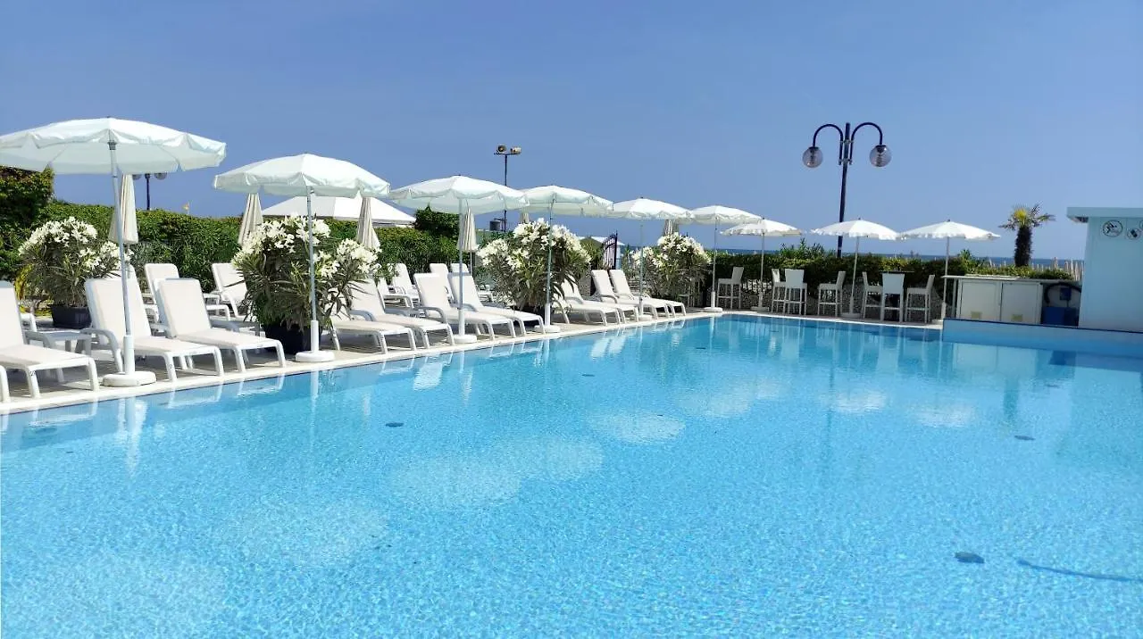 Hotel Oxford Jesolo 4*,