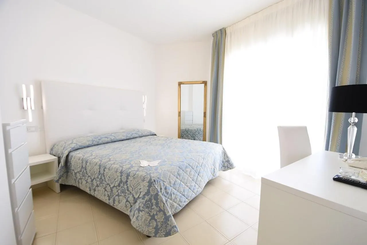 Hotel Oxford Lido di Jesolo 4*,